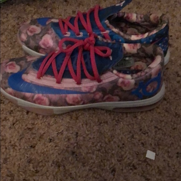 Nike KD AUNT PEARLS - Picture 2 of 4